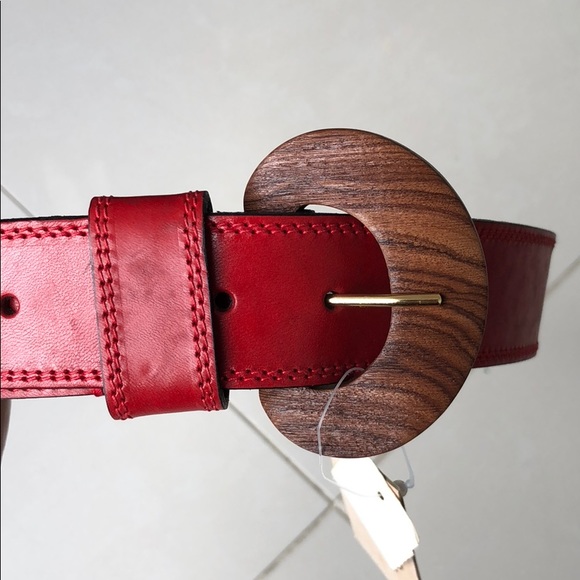 Vintage Red Leather Belt - Picture 2 of 3